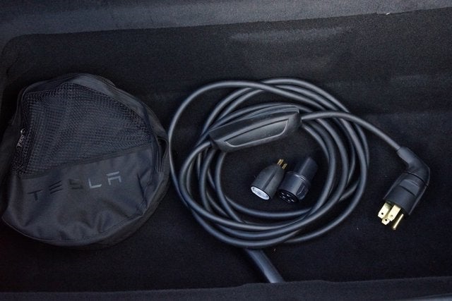 2016 Tesla Model S 70D