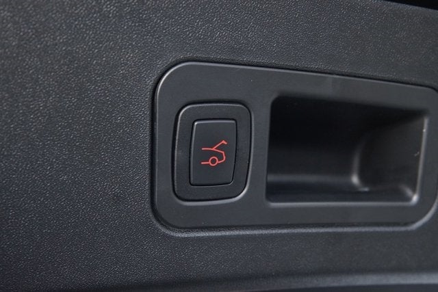 2016 Tesla Model S 70D