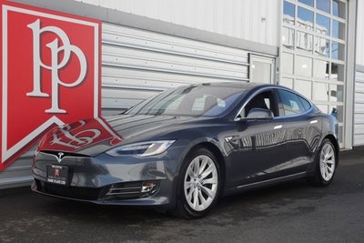 2016 Tesla Model S 70D
