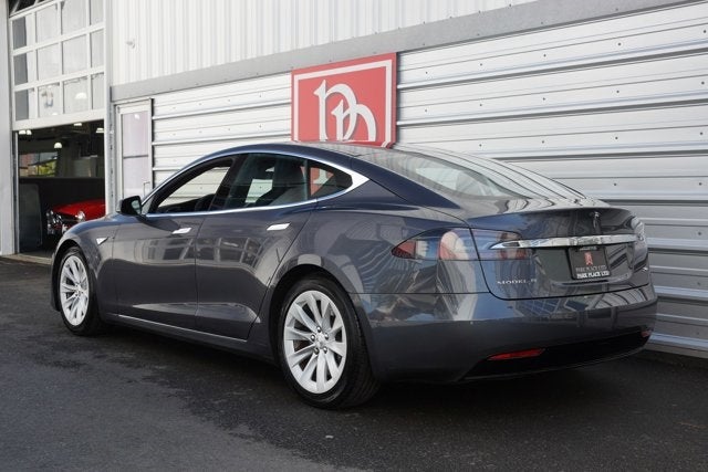 2016 Tesla Model S 70D
