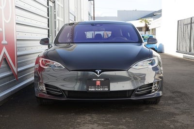 2016 Tesla Model S 70D