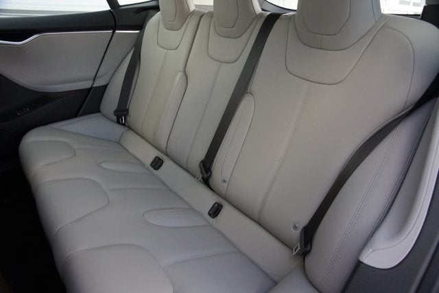 2016 Tesla Model S 90D