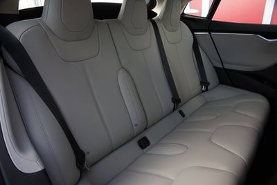 2016 Tesla Model S 90D