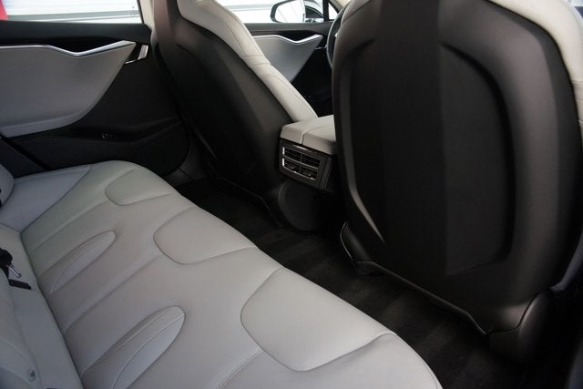 2016 Tesla Model S 90D