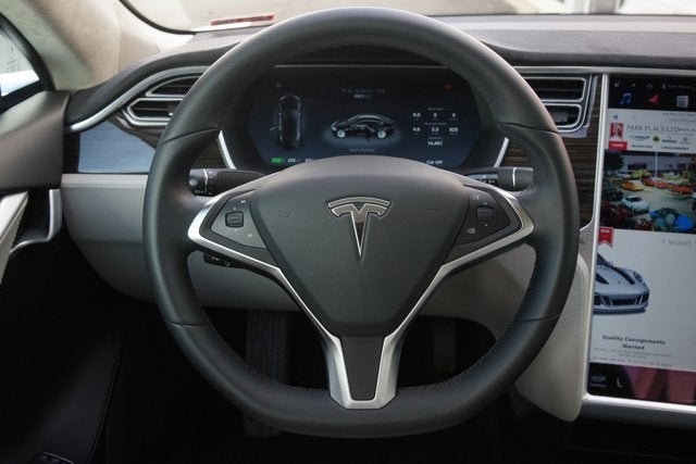 2016 Tesla Model S 90D