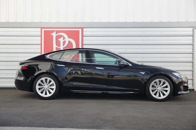 2016 Tesla Model S 90D