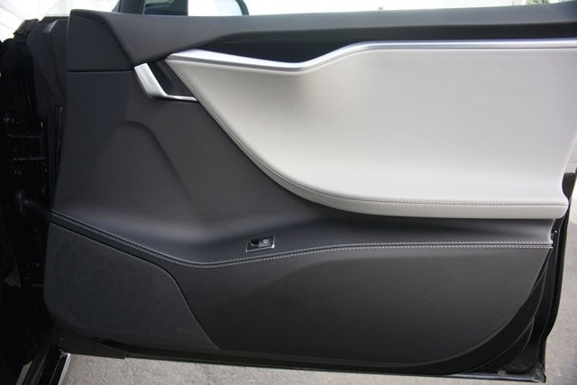 2016 Tesla Model S 90D