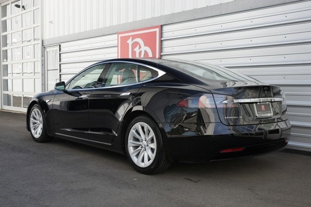 2016 Tesla Model S 90D