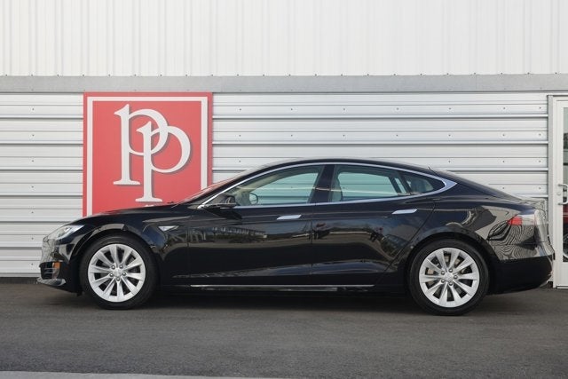 2016 Tesla Model S 90D