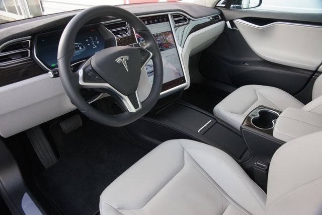 2016 Tesla Model S 90D