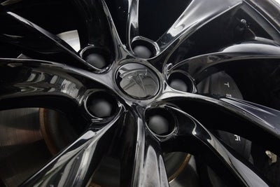 2015 Tesla Model S 85D