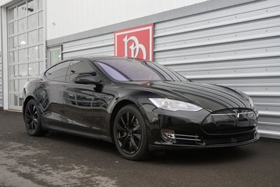 2015 Tesla Model S 85D