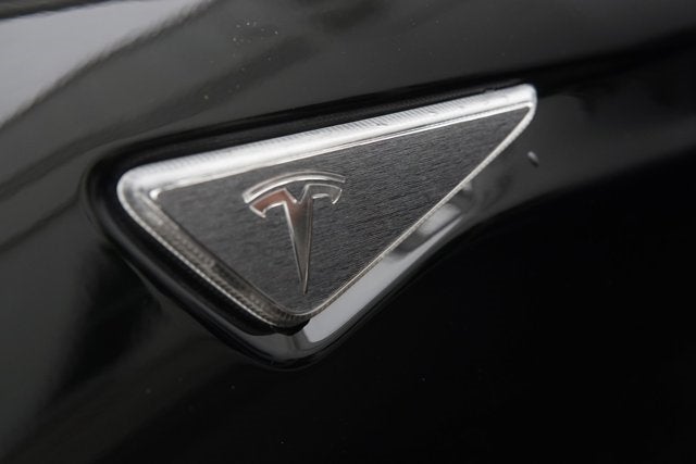 2015 Tesla Model S 85D