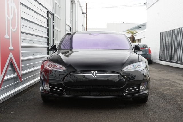 2015 Tesla Model S 85D