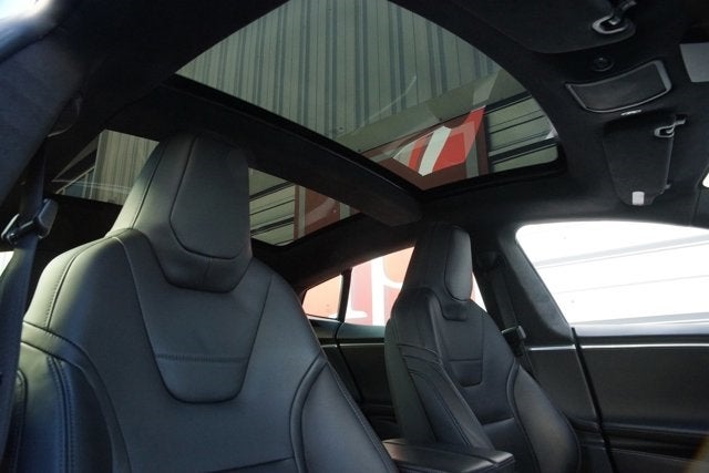 2016 Tesla Model S 90D