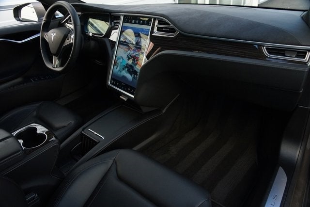 2016 Tesla Model S 90D