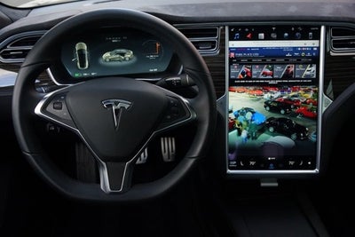 2016 Tesla Model S 90D