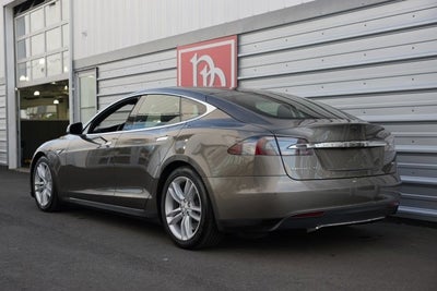 2016 Tesla Model S 90D