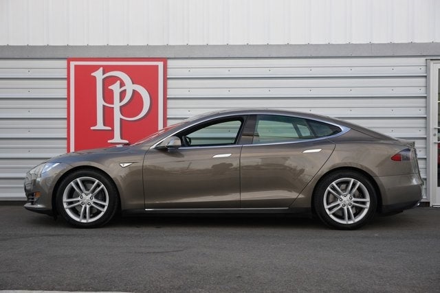 2016 Tesla Model S 90D