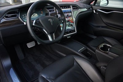 2016 Tesla Model S 90D