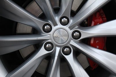 2016 Tesla Model S P90D