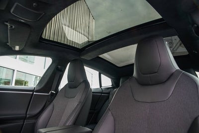 2015 Tesla Model S P90D