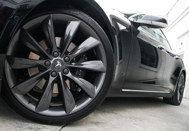 2015 Tesla Model S P90D