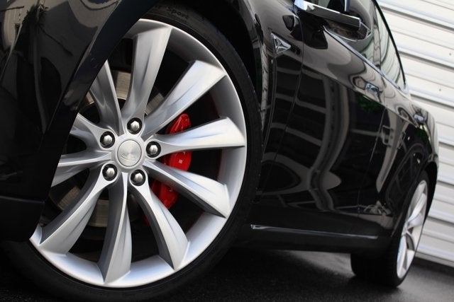 2015 Tesla Model S P90D