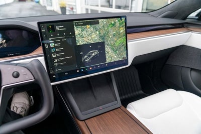 2022 Tesla Model S AWD
