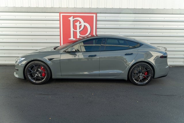 2021 Tesla Model S Plaid