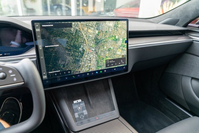 2023 Tesla Model S Plaid