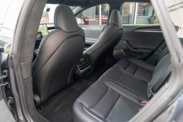 2023 Tesla Model S Plaid