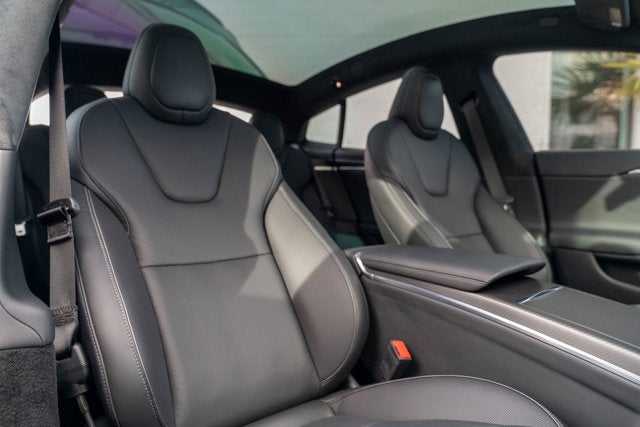 2023 Tesla Model S Plaid