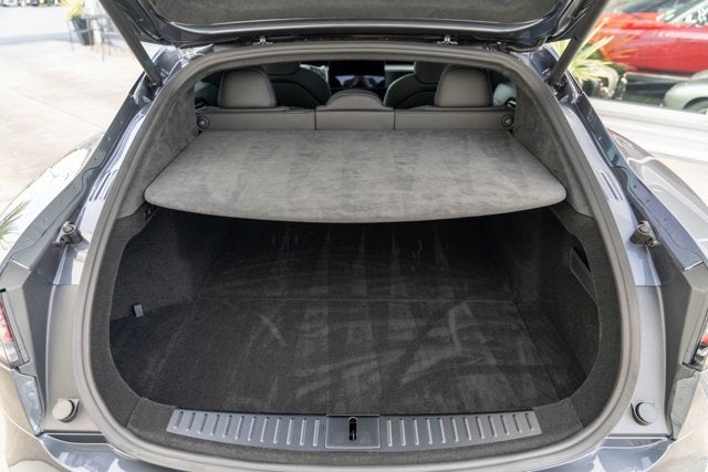 2023 Tesla Model S Plaid
