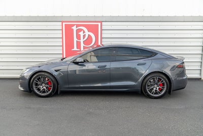 2023 Tesla Model S Plaid