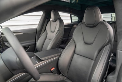 2022 Tesla Model S Plaid