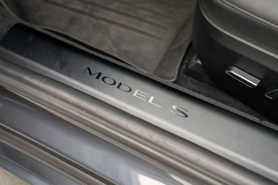 2022 Tesla Model S Plaid