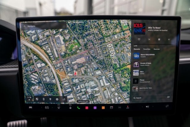 2022 Tesla Model S Plaid