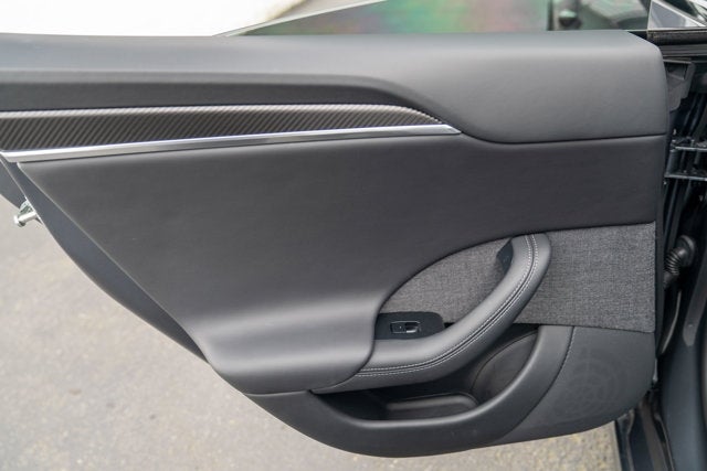 2022 Tesla Model S Plaid