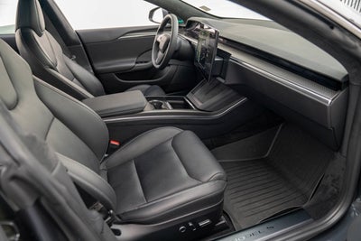 2022 Tesla Model S Plaid