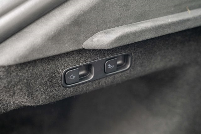 2022 Tesla Model S Plaid