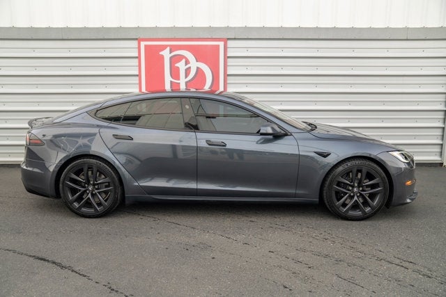 2022 Tesla Model S Plaid