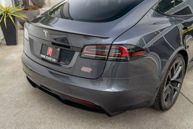 2022 Tesla Model S Plaid