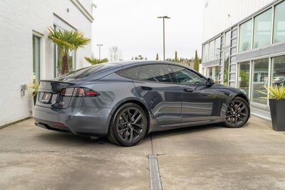 2022 Tesla Model S Plaid