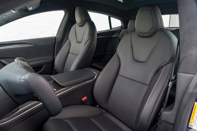 2022 Tesla Model S Plaid