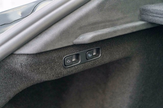 2022 Tesla Model S Plaid