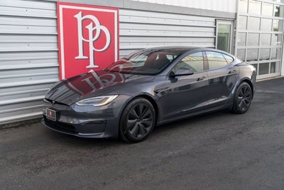 2022 Tesla Model S Plaid