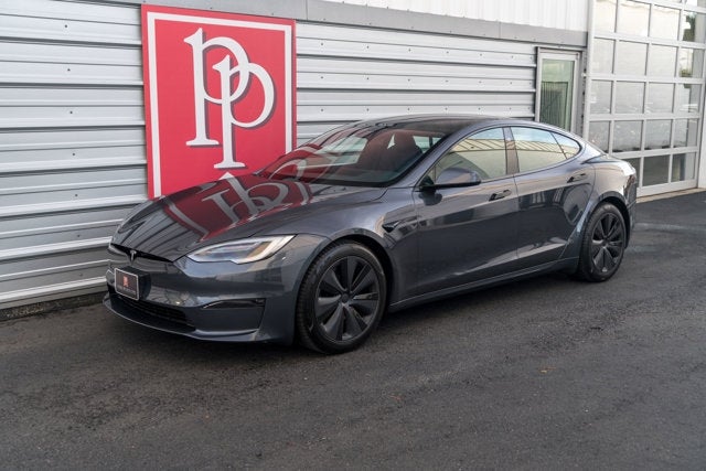 2022 Tesla Model S Plaid