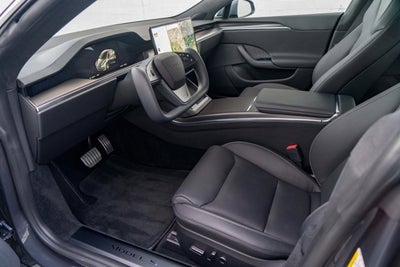 2022 Tesla Model S Plaid