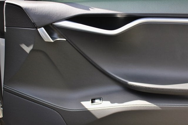 2014 Tesla Model S P85